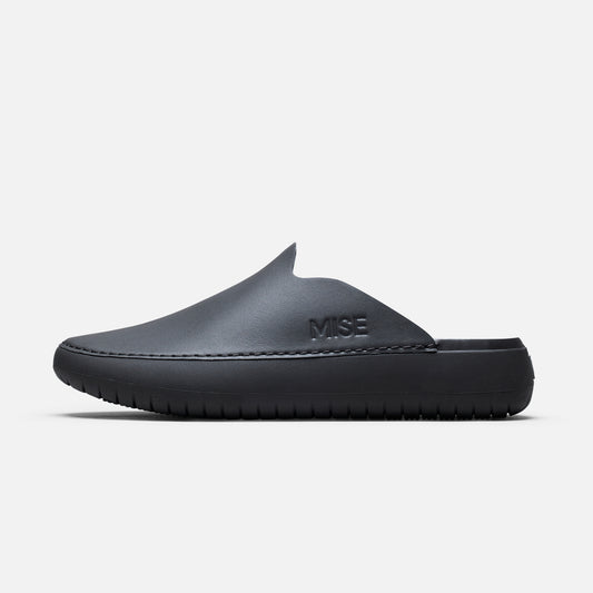 MISE Relaxed kitchen shoe Shell lateral view