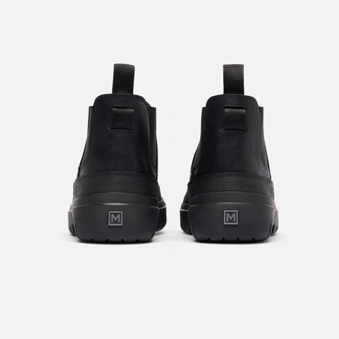 MISE Chelsea 2 slip-resistant kitchen boot in black heel view
