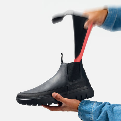 MISE Chelsea slip-resistant kitchen boot in black with insole being removed